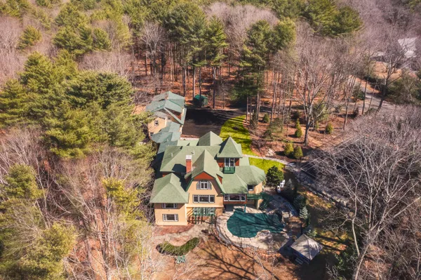 $3,900,000 | 8 Spruce Point Road, Kittery, ME 03904