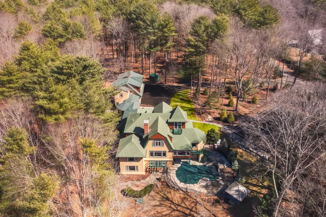 $3,900,000 | 8 Spruce Point Road, Kittery, ME 03904