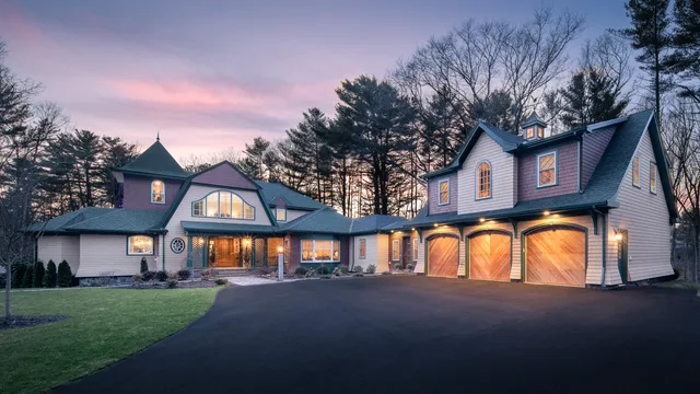 $3,900,000 | 8 Spruce Point Road, Kittery, ME 03904