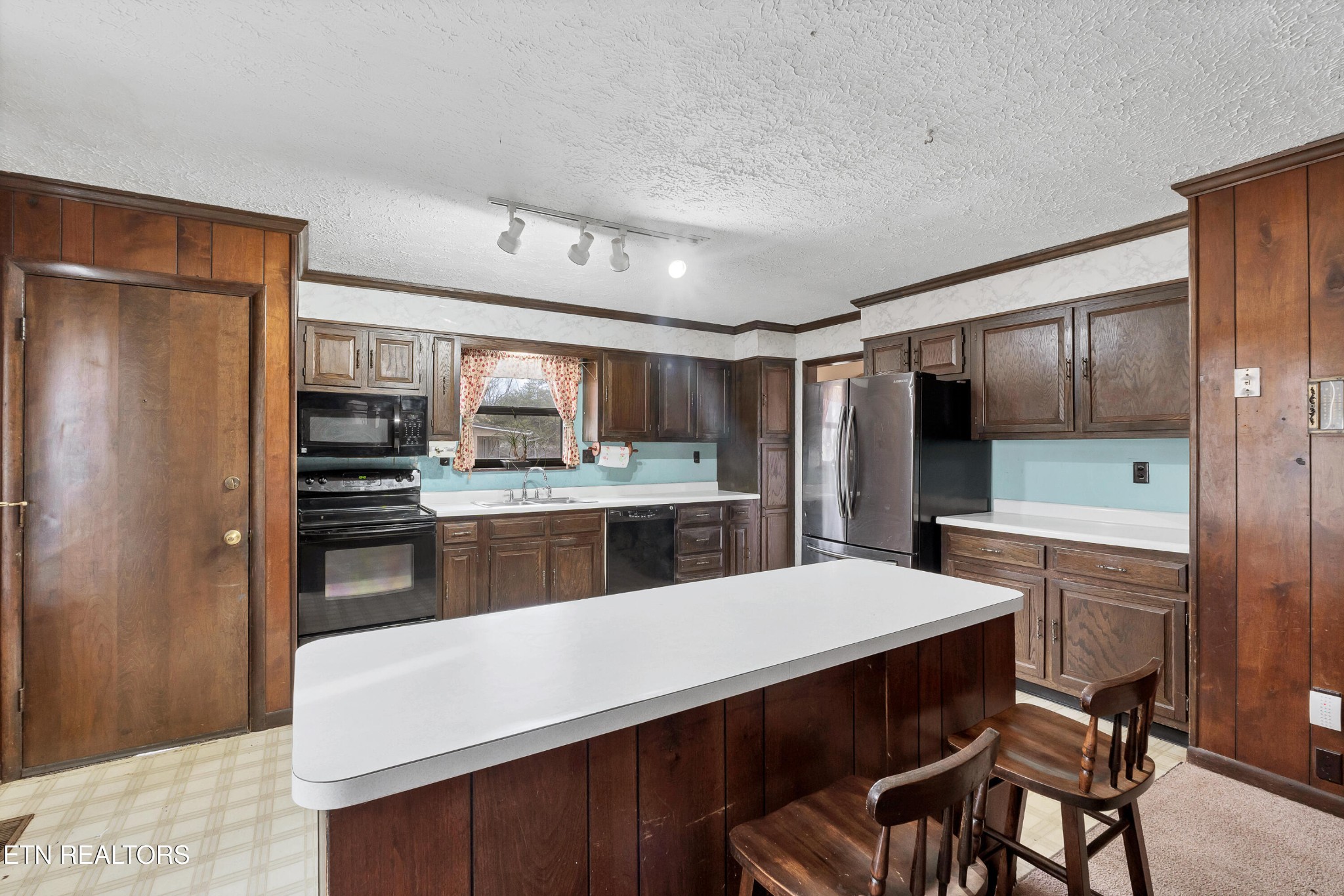 3018 Rambling Road Maryville, TN 37801 - Photo 15 of 41