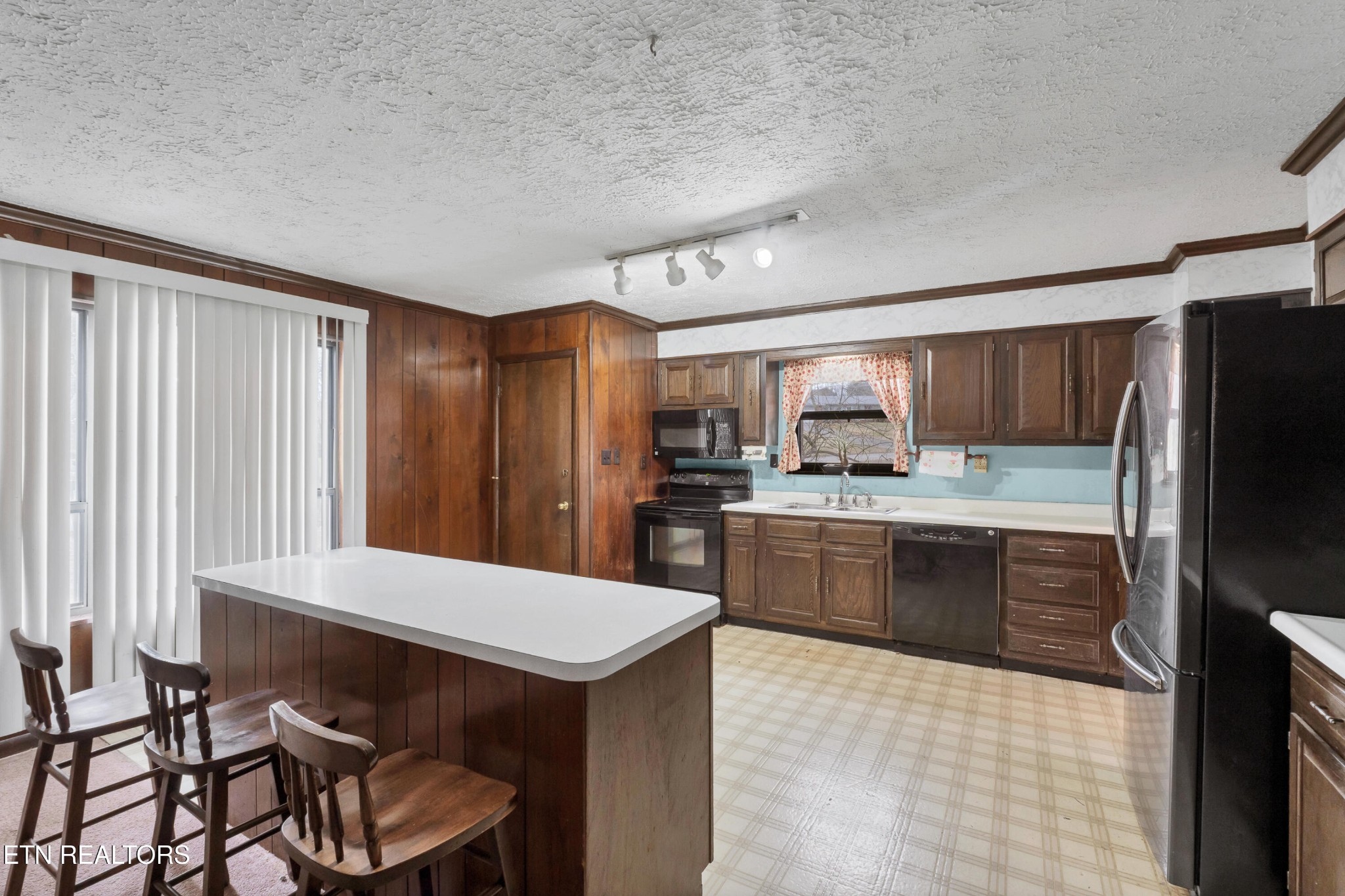 3018 Rambling Road Maryville, TN 37801 - Photo 16 of 41