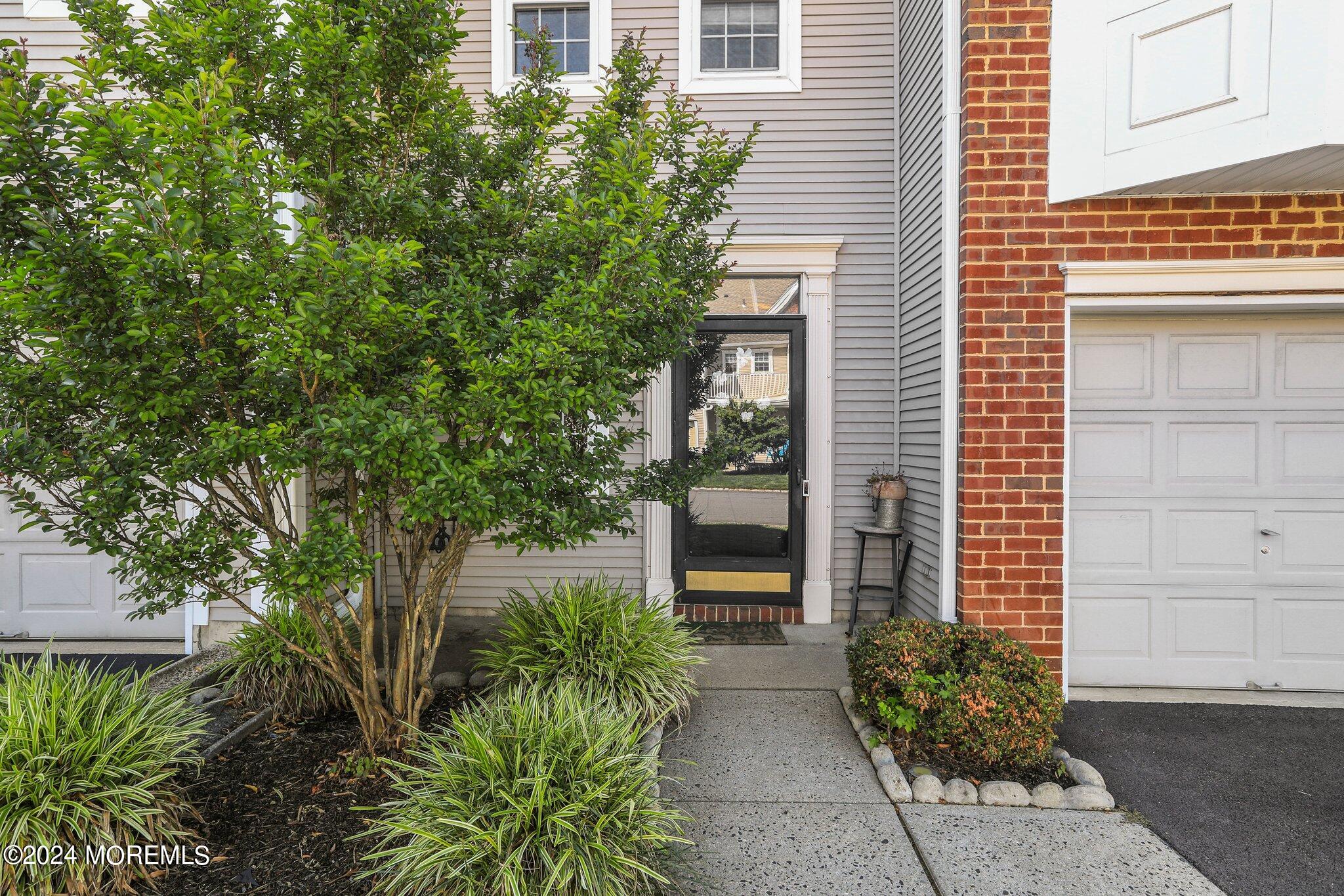 34 Alpine Road Holmdel, NJ 07733 - Photo 31 of 32 34-web-or-mls-5W5A3316
