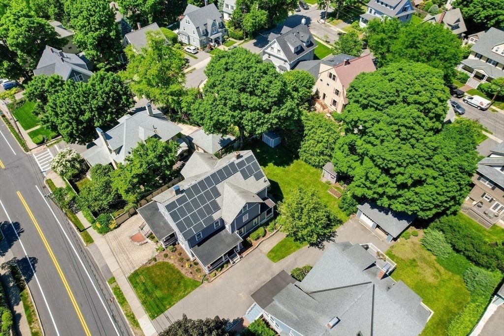 9 Bacon Street, Unit 9 Winchester, MA 01890 - Photo 32 of 35 an aerial view of a house with a garden