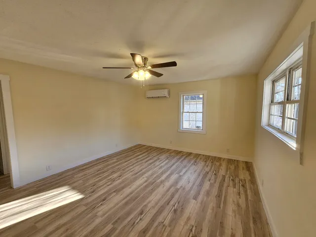 $169,900 | 1317 South Cedar Avenue, South Pittsburg, TN 37380