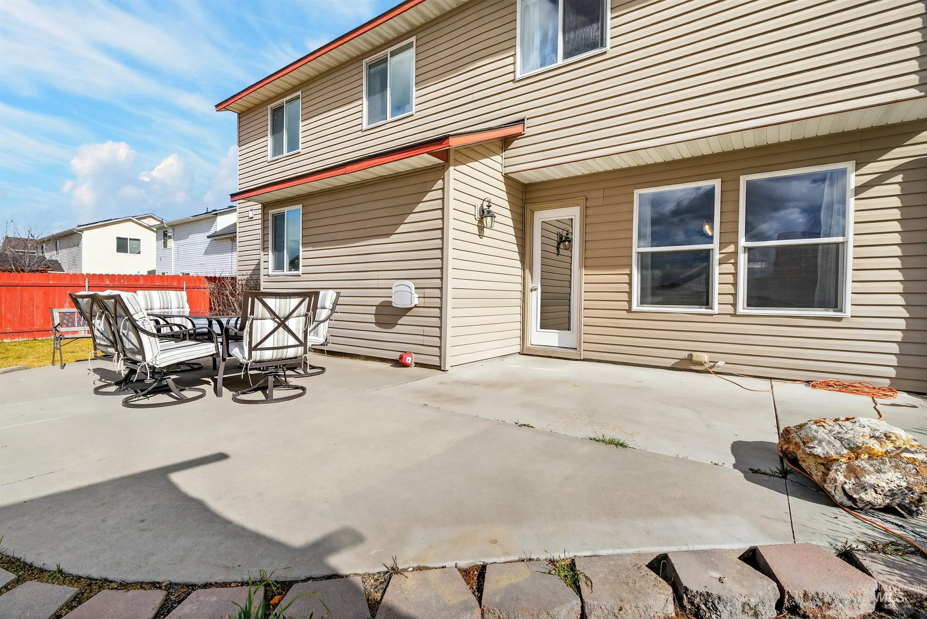 5414 Barkley Way Caldwell, ID 83607 - Photo 36 of 50 View of patio featuring outdoor dining space