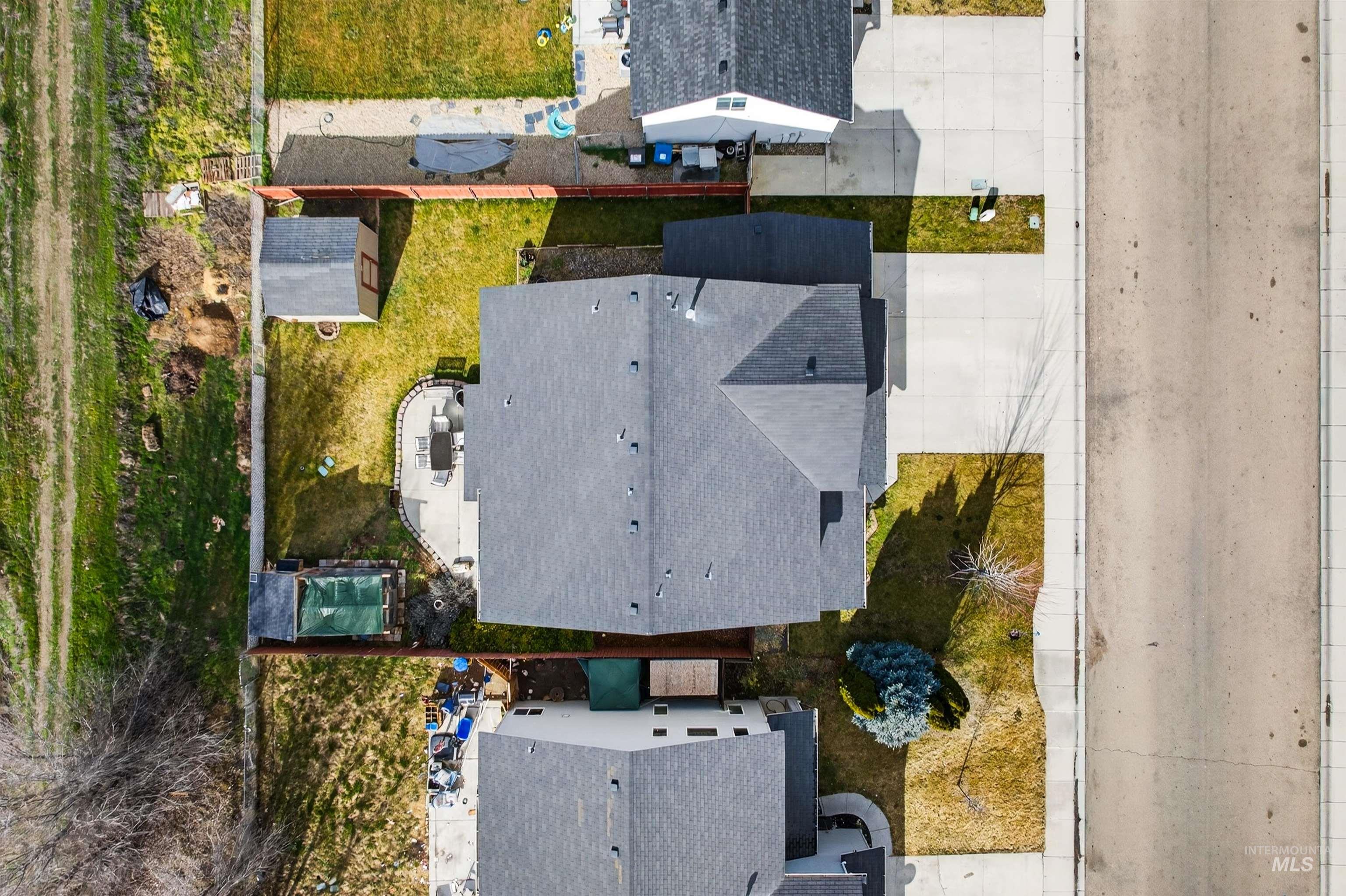 5414 Barkley Way Caldwell, ID 83607 - Photo 42 of 50 Drone / aerial view