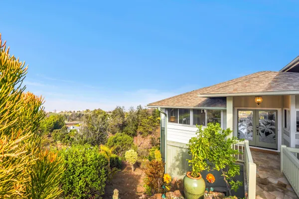 $1,895,000 | 40 Kapalulu Place, Kula, HI 96790
