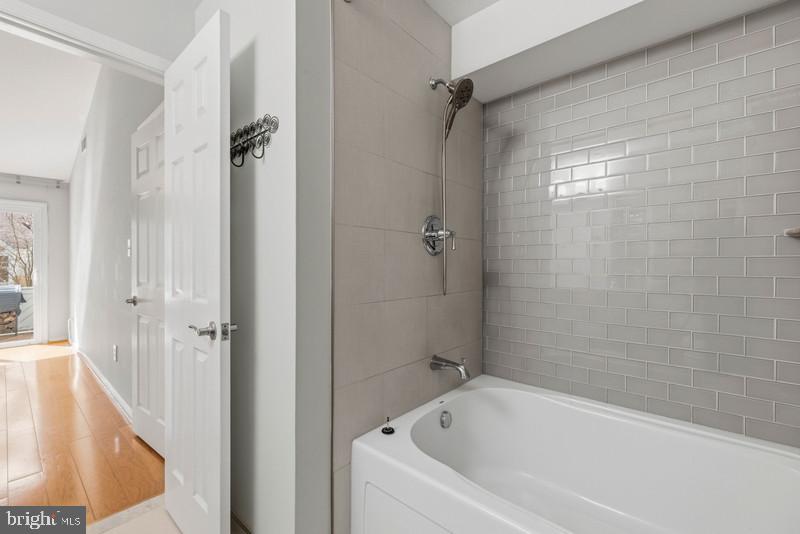 1473 Church Hill Place Reston, VA 20194 - Photo 26 of 35