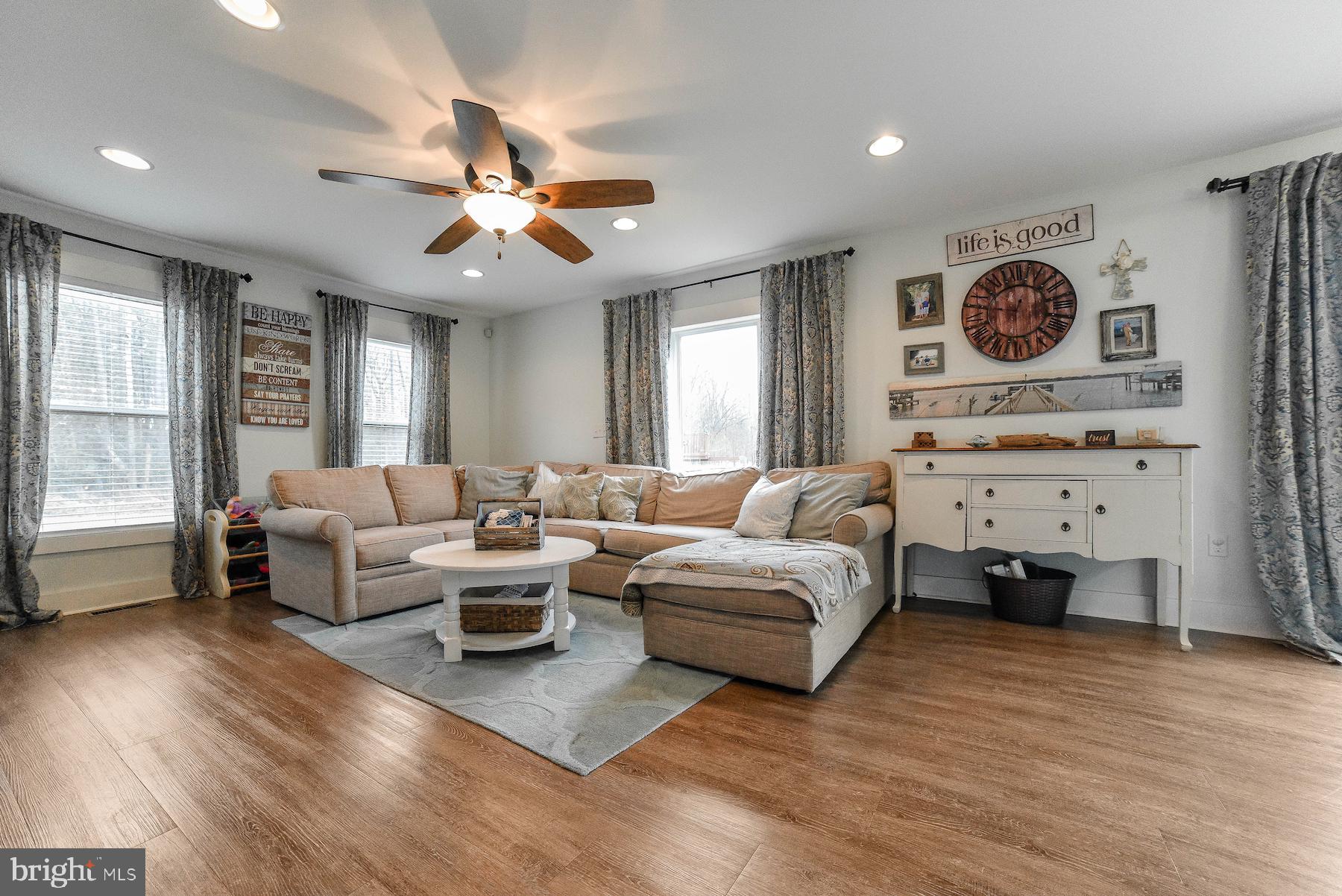 23057 Grampton Road Clements, MD 20624 - Photo 13 of 49 Family Room