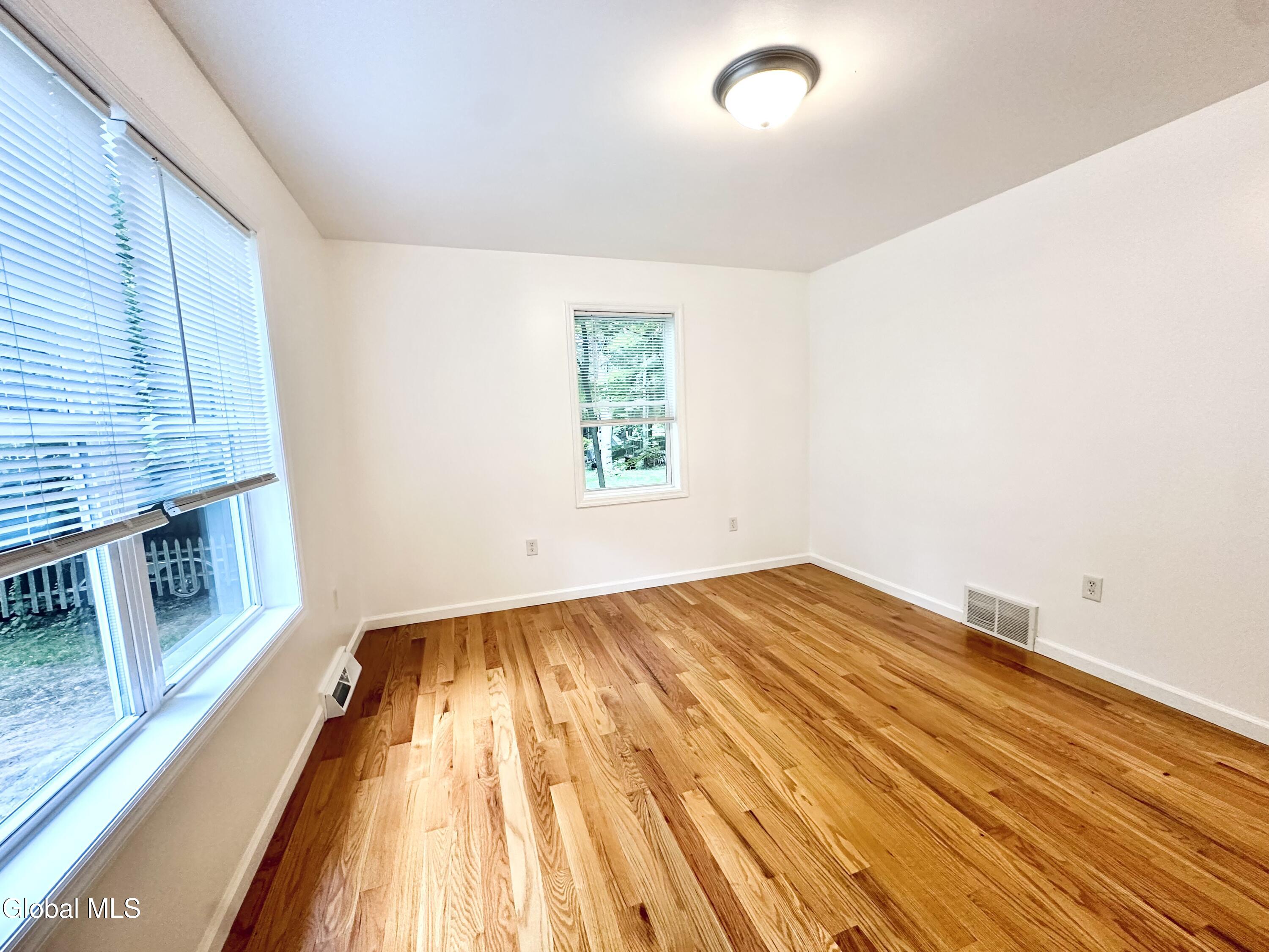 21 Loughberry Road Saratoga Springs, NY 12866 - Photo 19 of 28 IMG_9680