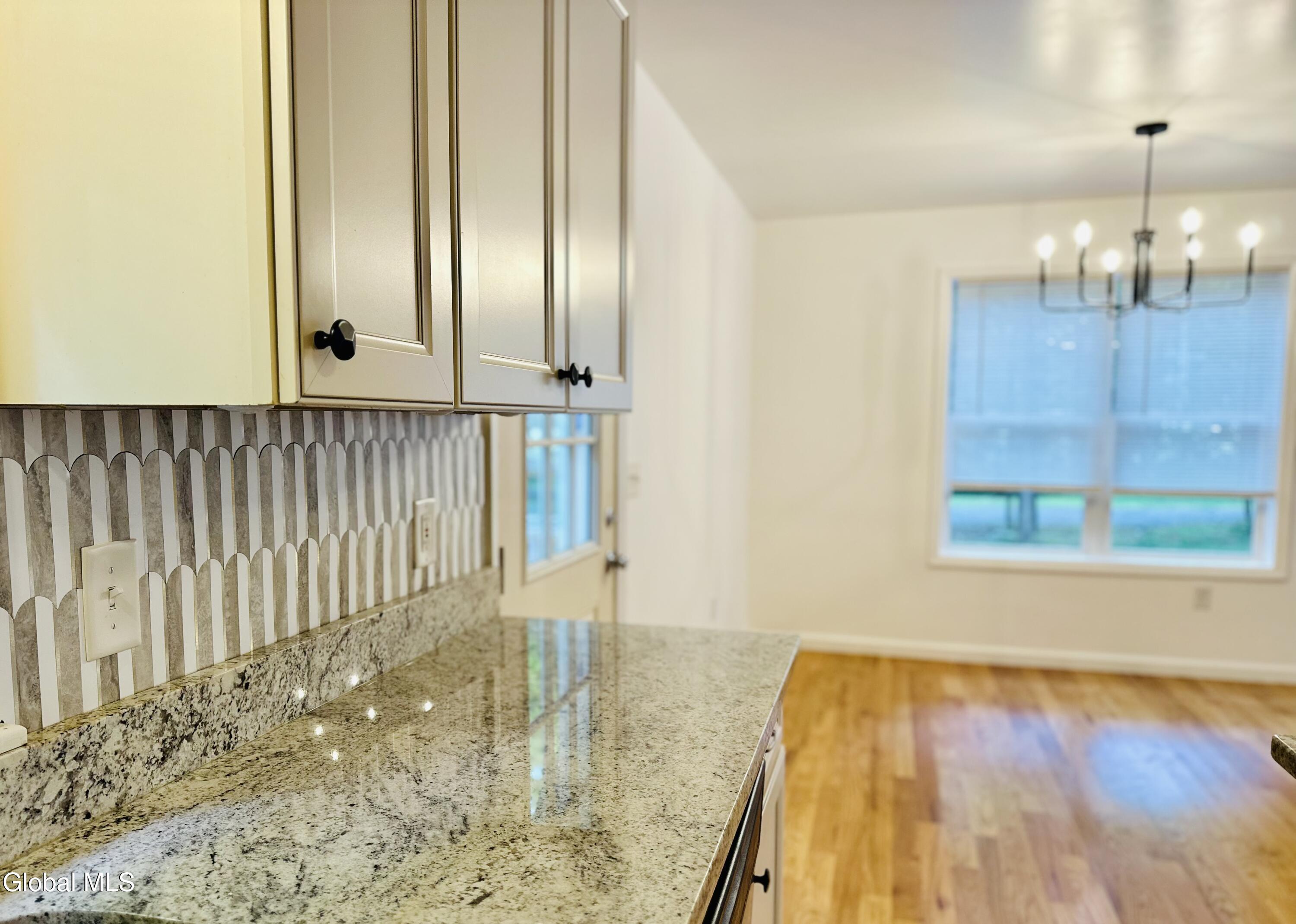 21 Loughberry Road Saratoga Springs, NY 12866 - Photo 7 of 28 IMG_9622