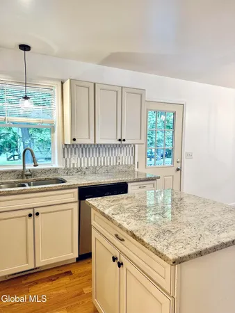 $3,400 | 21 Loughberry Road, Saratoga Springs, NY 12866