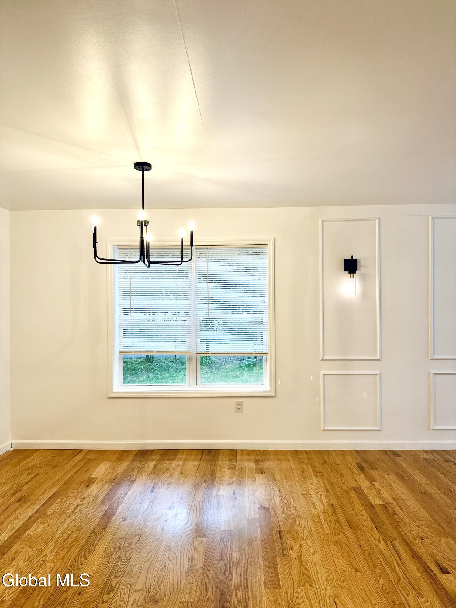 21 Loughberry Road Saratoga Springs, NY 12866 - Photo 10 of 28 IMG_9631