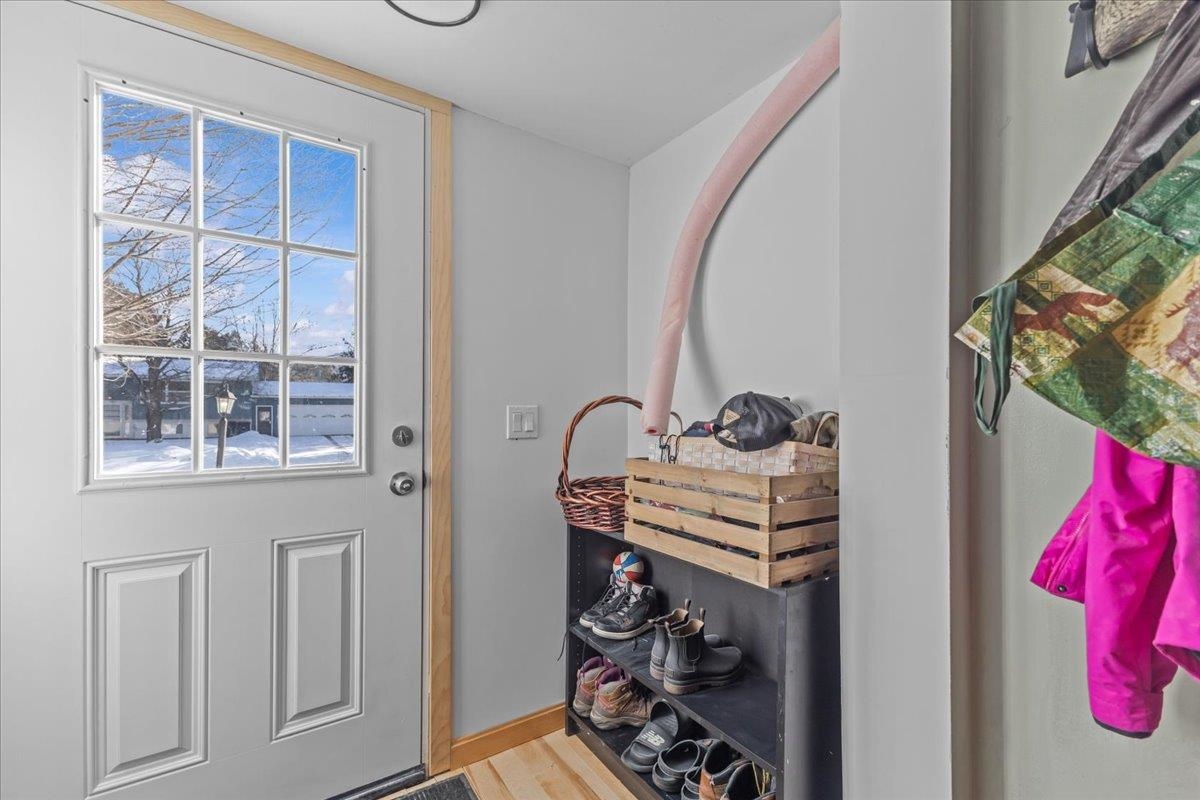 28 Ridgewood Terrace Barre Town, VT 05641 - Photo 2 of 50