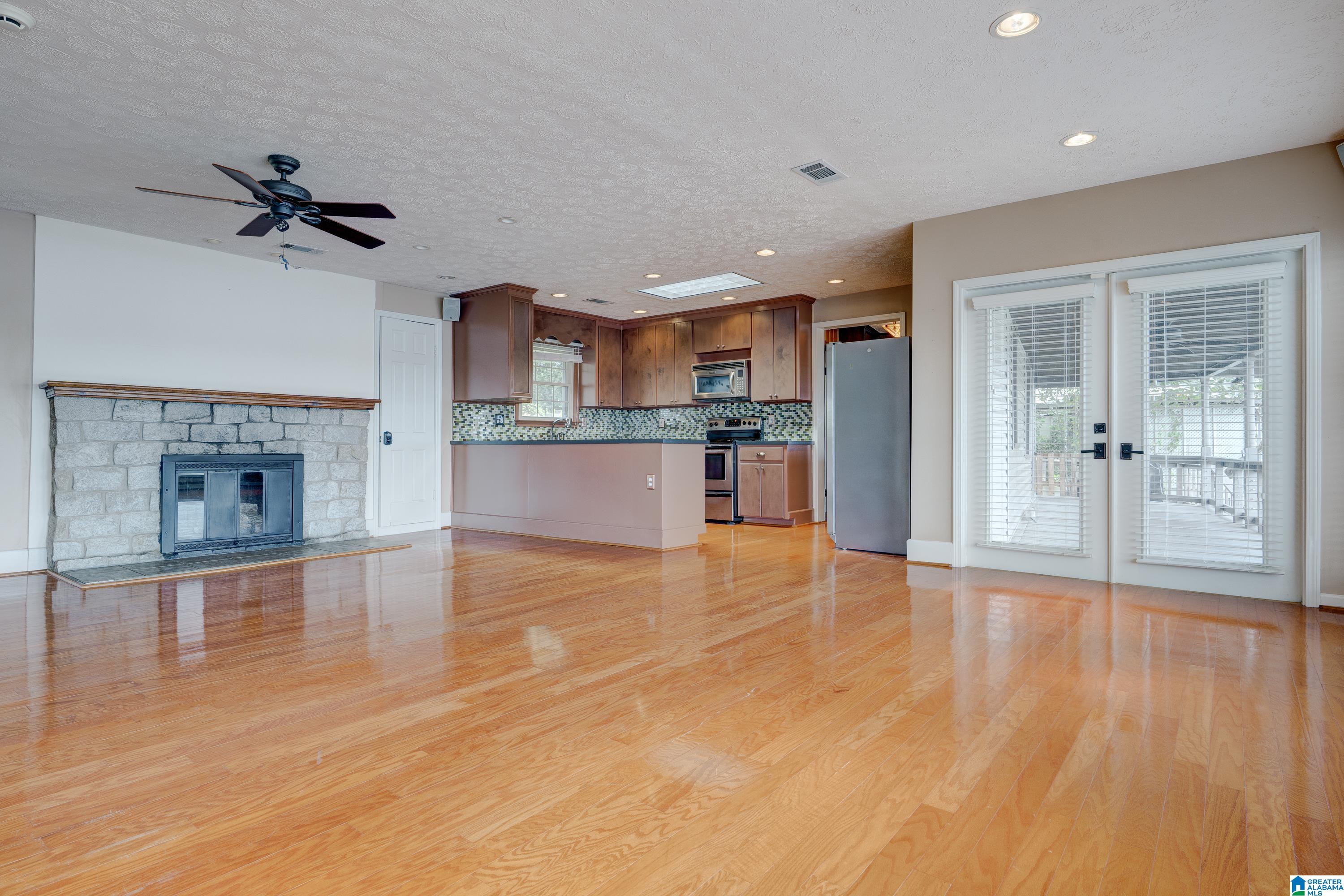 1384 Blackberry Road Deatsville, AL 36022 - Photo 3 of 50