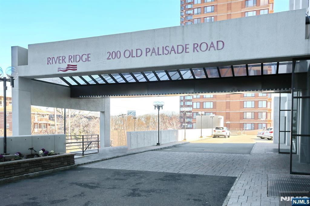 200 Old Palisade Road, Unit 12H Fort Lee, NJ 07024 - Photo 2 of 9