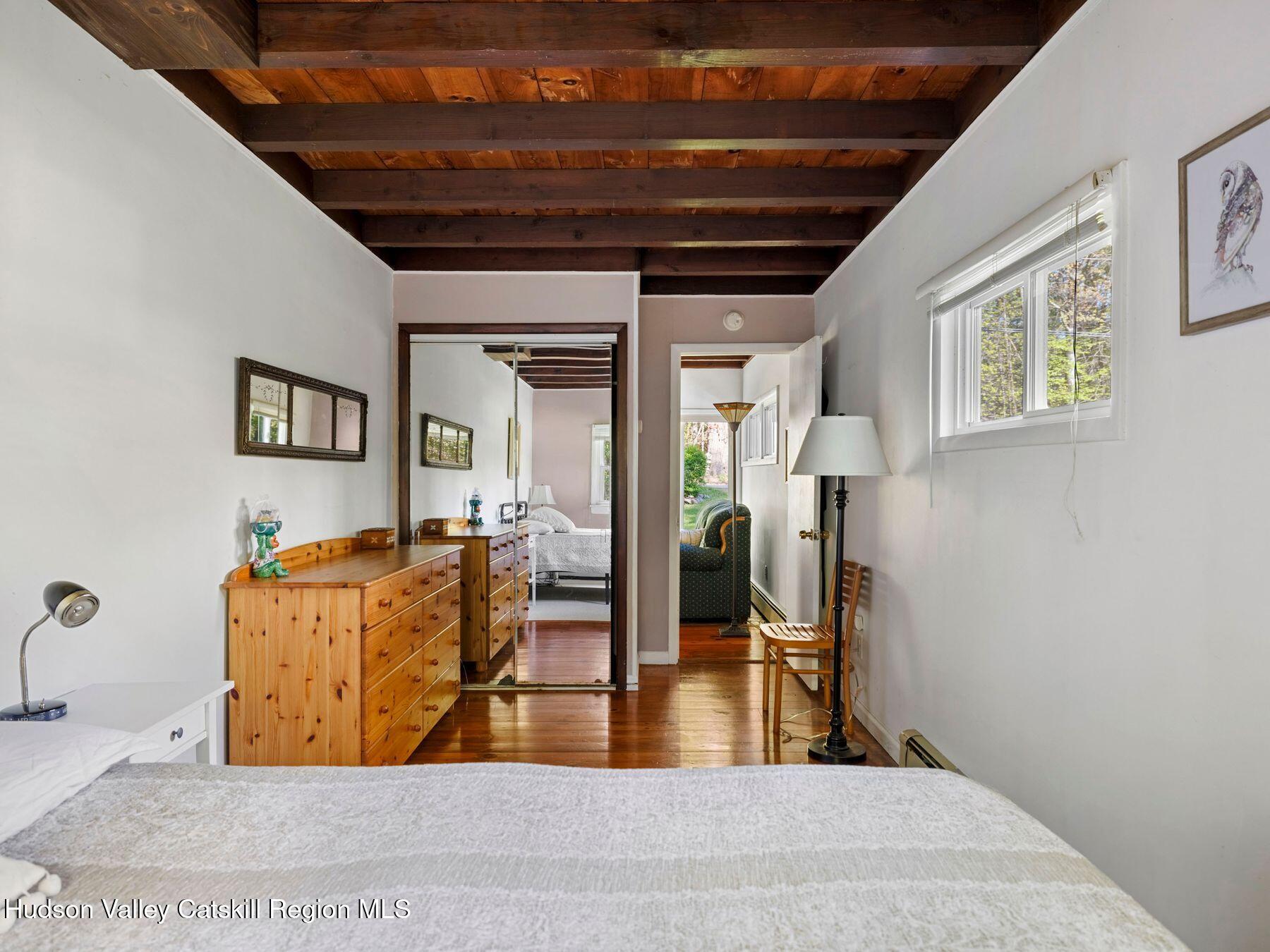 32 Ridge Road Shokan, NY 12481 - Photo 18 of 32 a view of living room