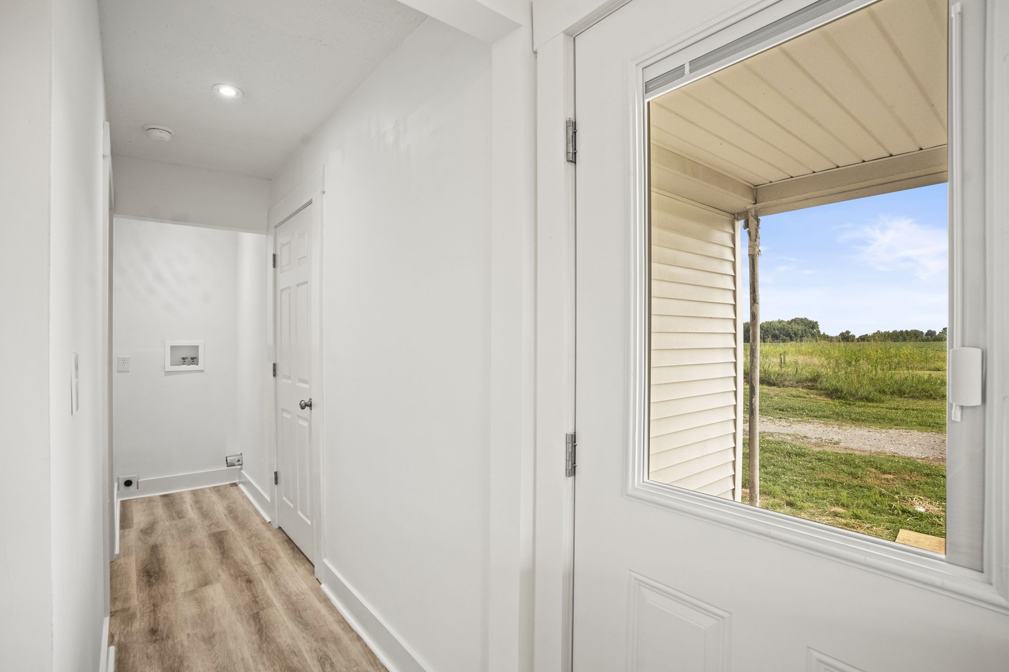 7230 Highway 49 E Springfield Tn 37172 East Springfield, TN 37172 - Photo 16 of 33 a view of a bathroom from a window