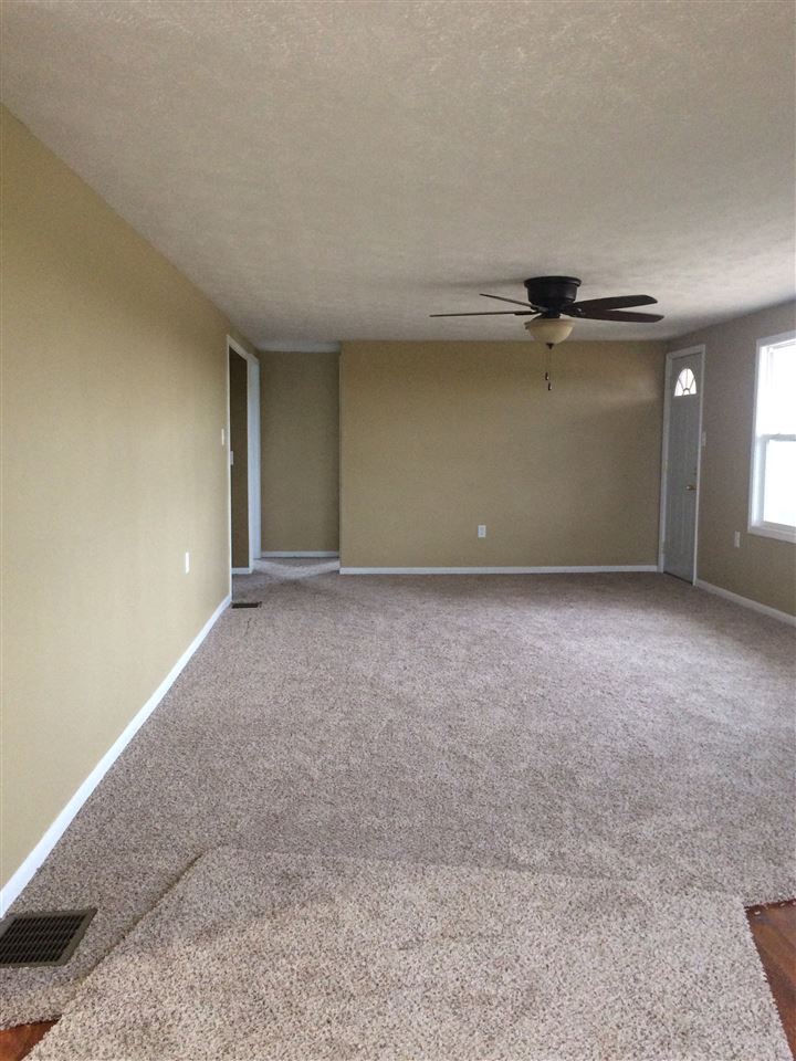 5195 West Wander Road Williamsport, IN 47993 - Photo 2 of 12 Gallery Image 2