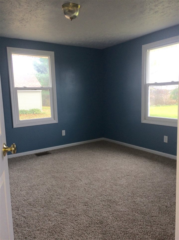 5195 West Wander Road Williamsport, IN 47993 - Photo 6 of 12 Gallery Image 6