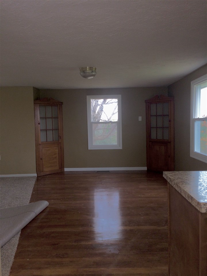 5195 West Wander Road Williamsport, IN 47993 - Photo 8 of 12 Gallery Image 8