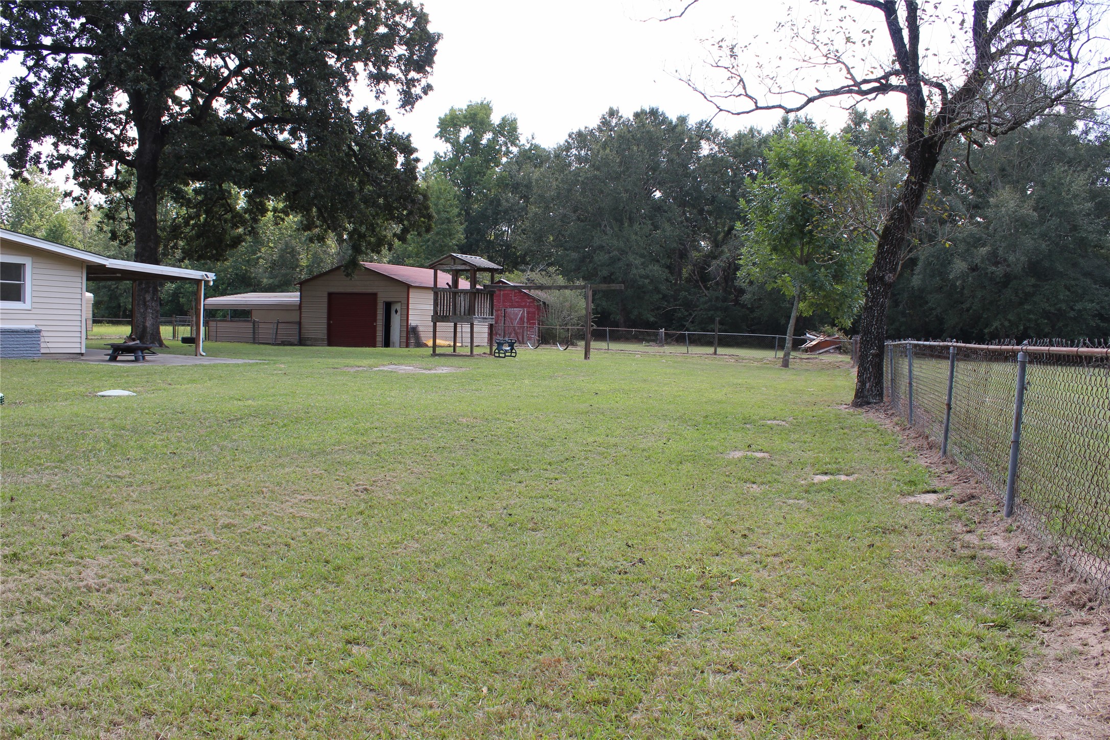 14040 FM 1484 Road Conroe, TX 77303 - Photo 35 of 47 a view of a yard in front of the house
