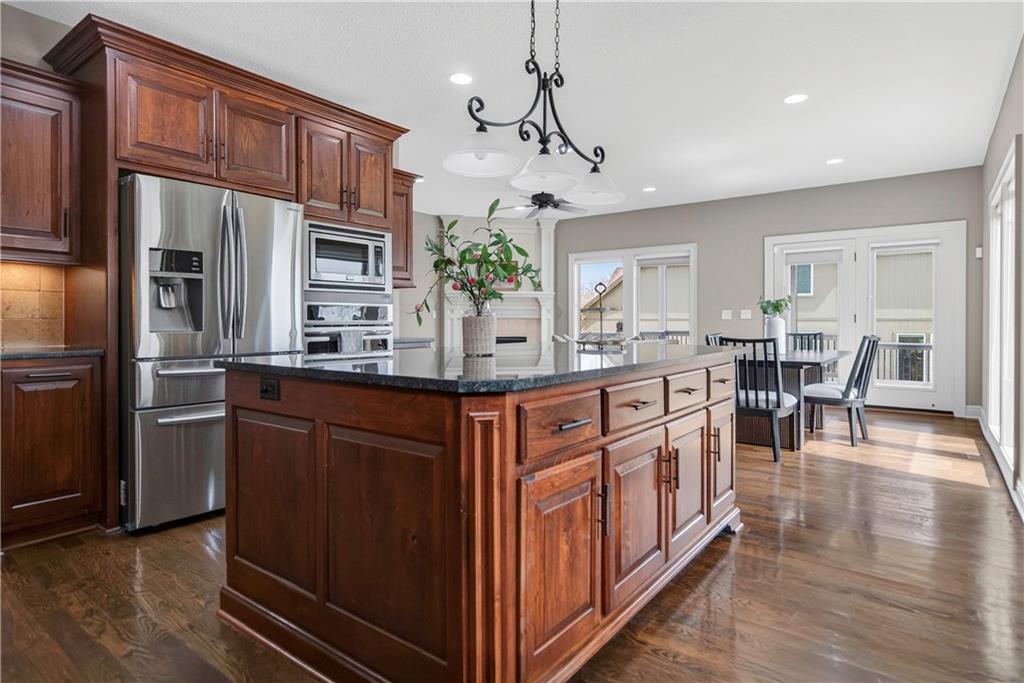 4517 Sienna Ridge Riverside, MO 64150 - Photo 22 of 76