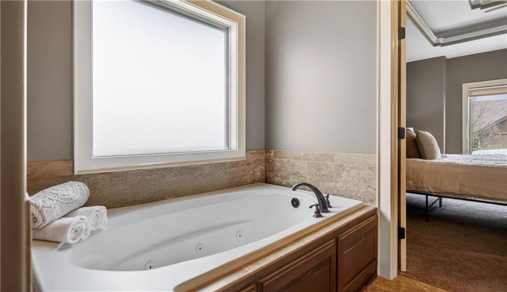 4517 Sienna Ridge Riverside, MO 64150 - Photo 39 of 76