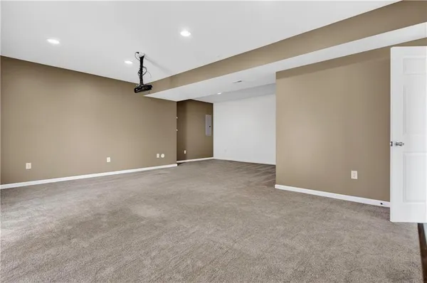 $700,000 | 4517 Sienna Ridge, Riverside, MO 64150