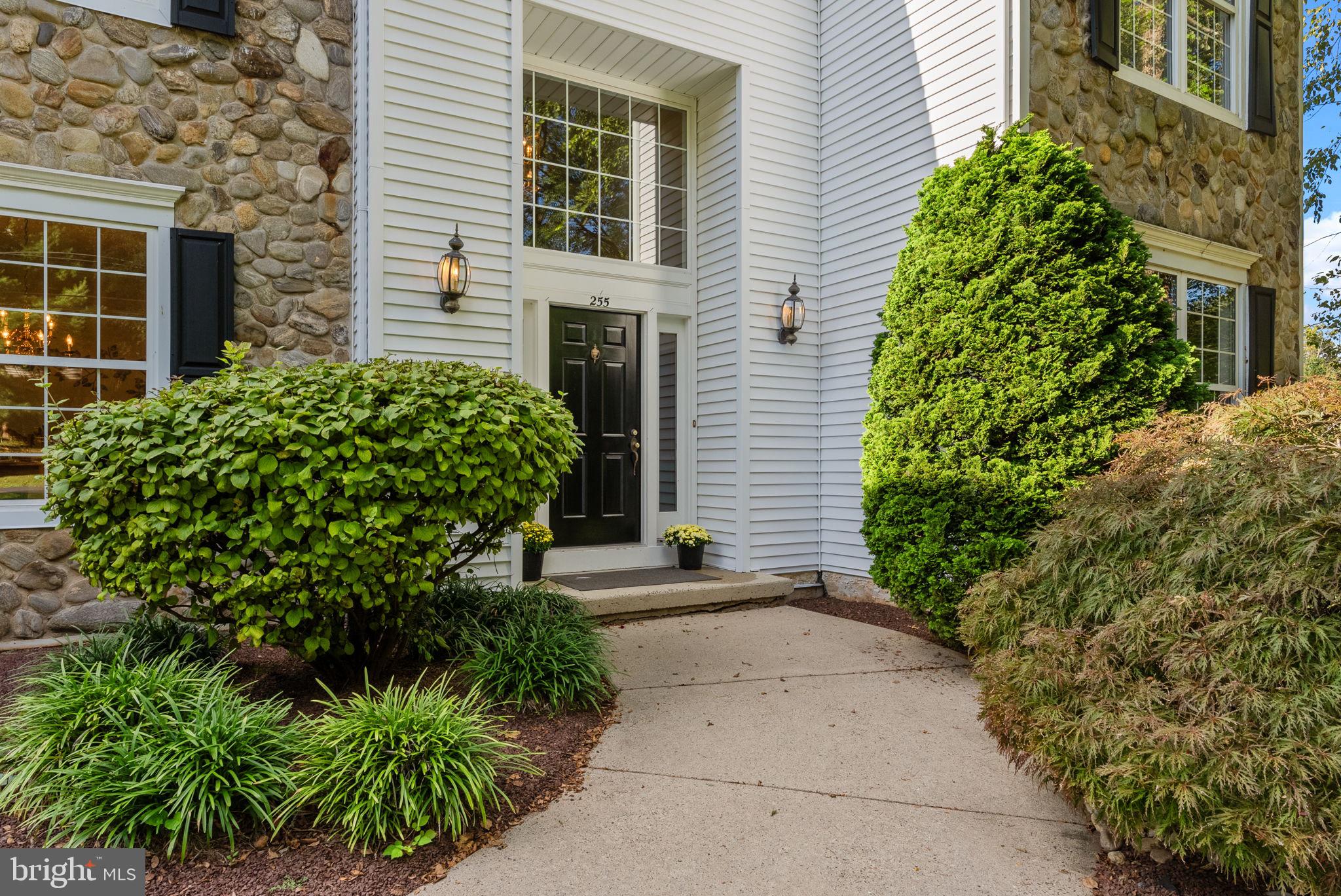 255 Worthington Mill Road Richboro, PA 18954 - Photo 3 of 62