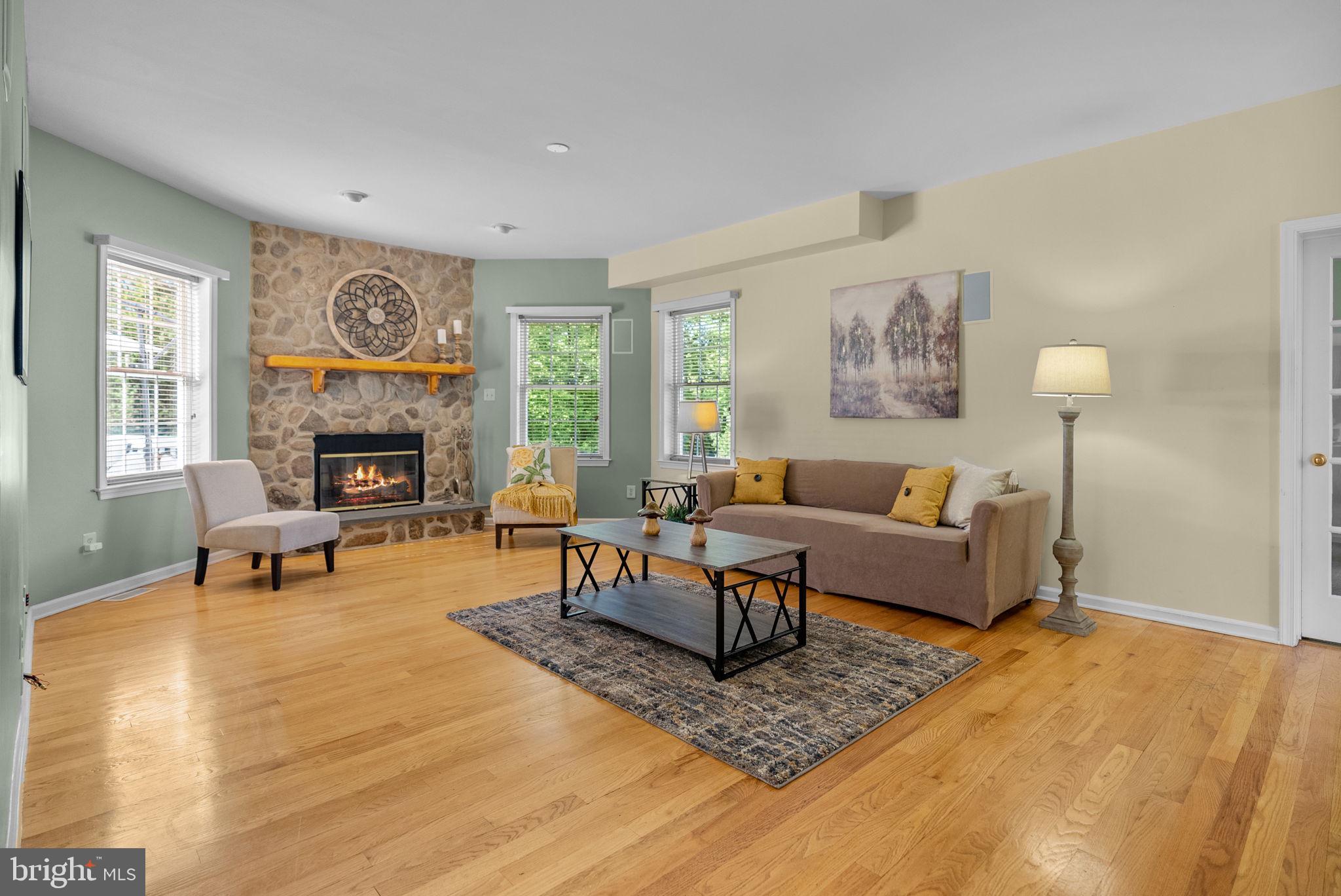 255 Worthington Mill Road Richboro, PA 18954 - Photo 9 of 62 Family Room