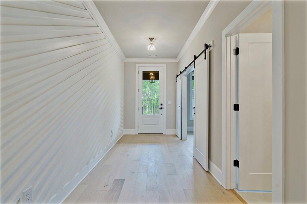 1697 Eastside Parc Street Atlanta, GA 30316 - Photo 6 of 44 a view of a hallway