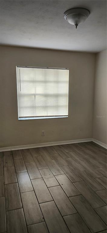 8404 Barrett Place Tampa, FL 33617 - Photo 26 of 28