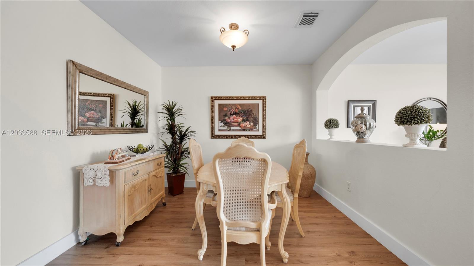 16590 Southwest 70th Street Miami, FL 33193 - Photo 7 of 53