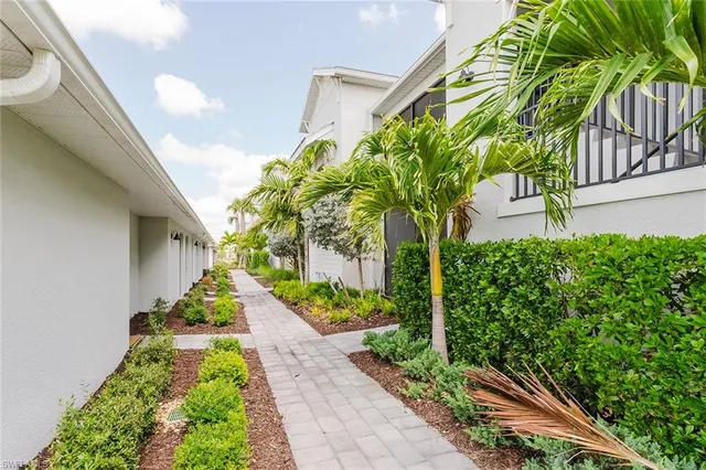 $6,495 | 5433 Double Eagle Circle, Unit 2928, Immokalee, FL 34142