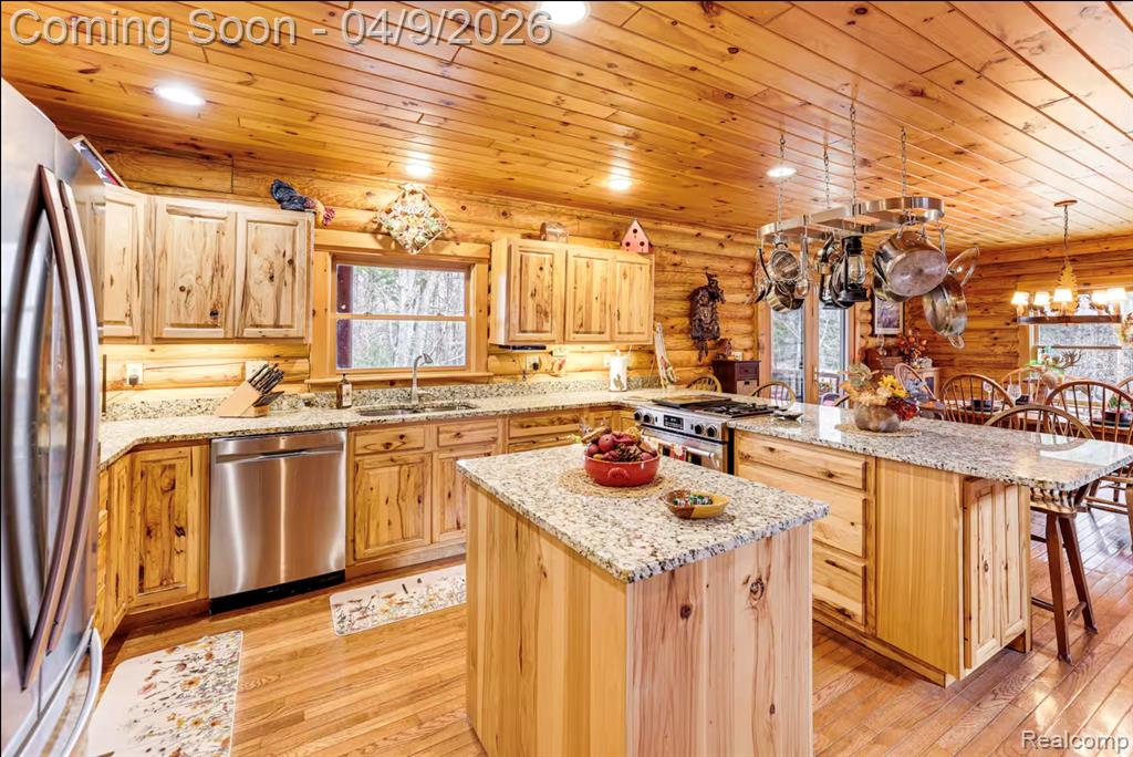 8100 Hodge Road Kingsley, MI 49649 - Photo 9 of 42