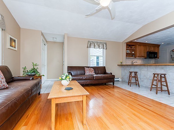 38 Virginia Road Needham, MA 02494 - Photo 8 of 27