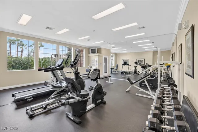 $2,900 | 1704 Queen Victoria Street, Unit 203, Las Vegas, NV 89144