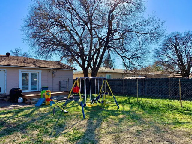 $1,295 | 4206 45th Street, Lubbock, TX 79413