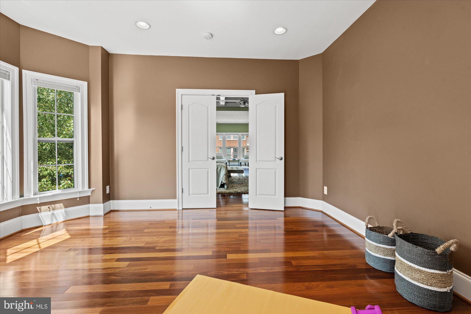 9300 Castle Hill Road Springfield, VA 22153 - Photo 33 of 60 Yoga room/Office in Primary Bedroom