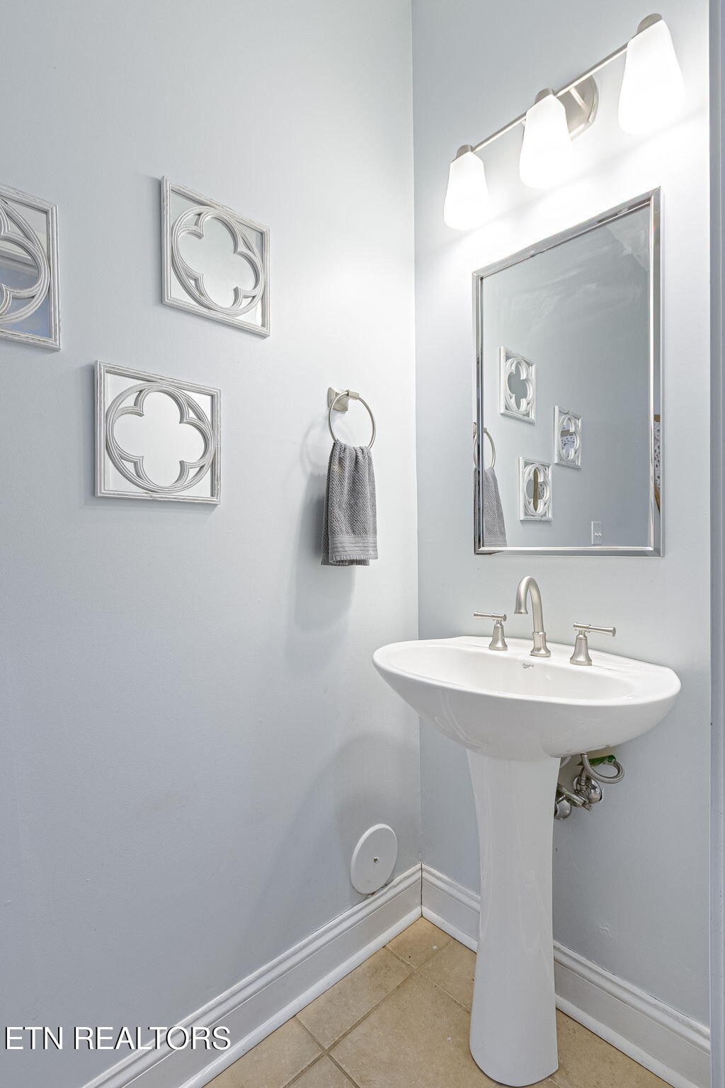 117 Fallberry Street Oak Ridge, TN 37830 - Photo 7 of 23 11-web-or-mls-011--FULL