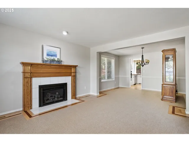 $799,000 | 19119 Northeast 204th Avenue, Brush Prairie, WA 98606