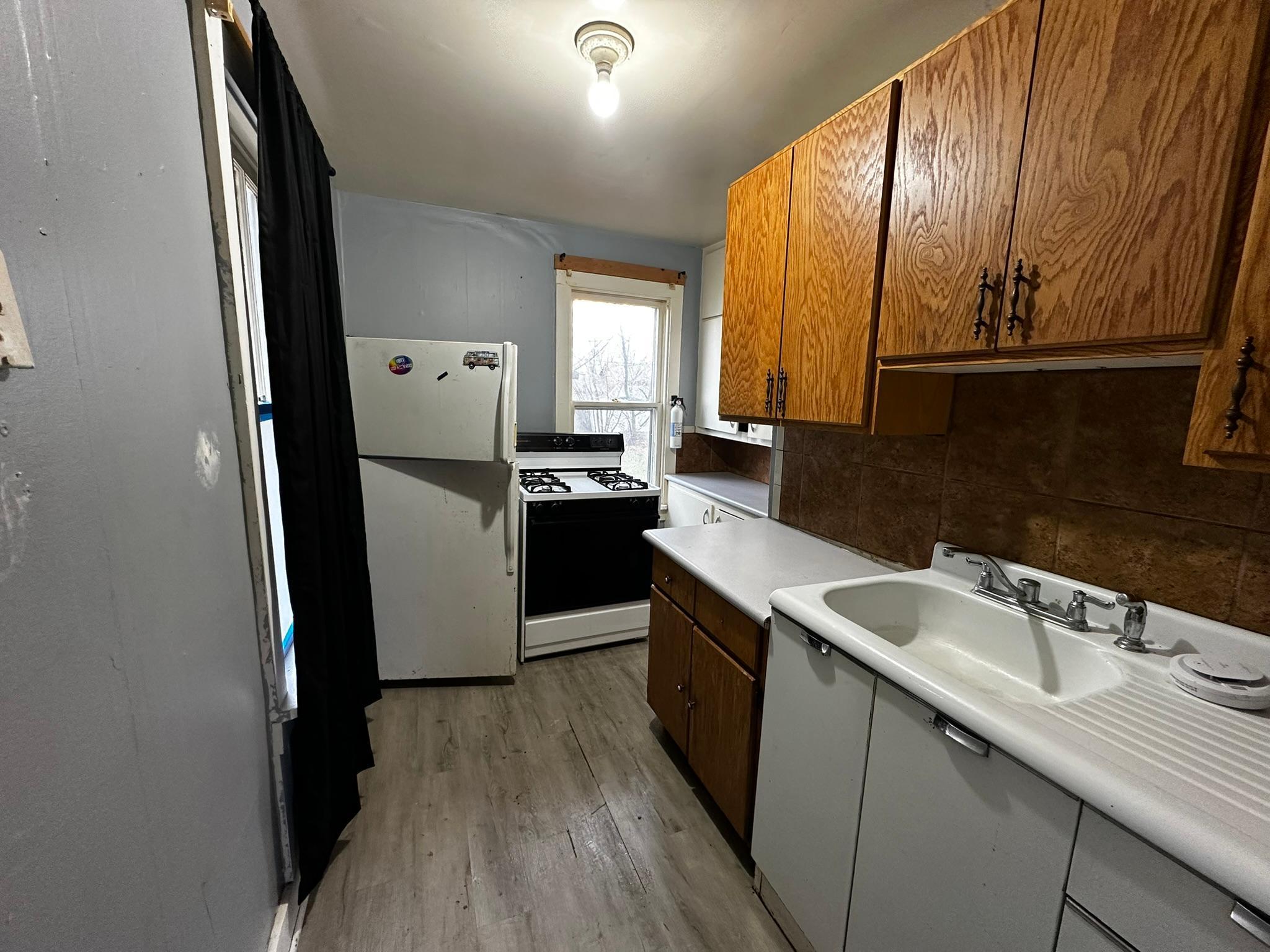 206 Southwest 7th Street Brainerd, MN 56401 - Photo 8 of 11