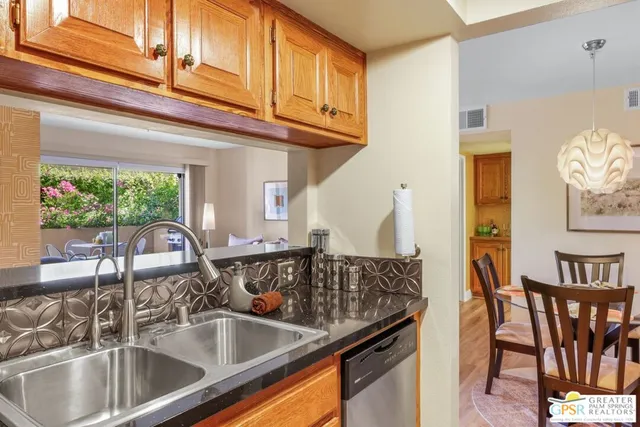 $295,000 | 222 North Calle El Segundo, Unit 529, Palm Springs, CA 92262