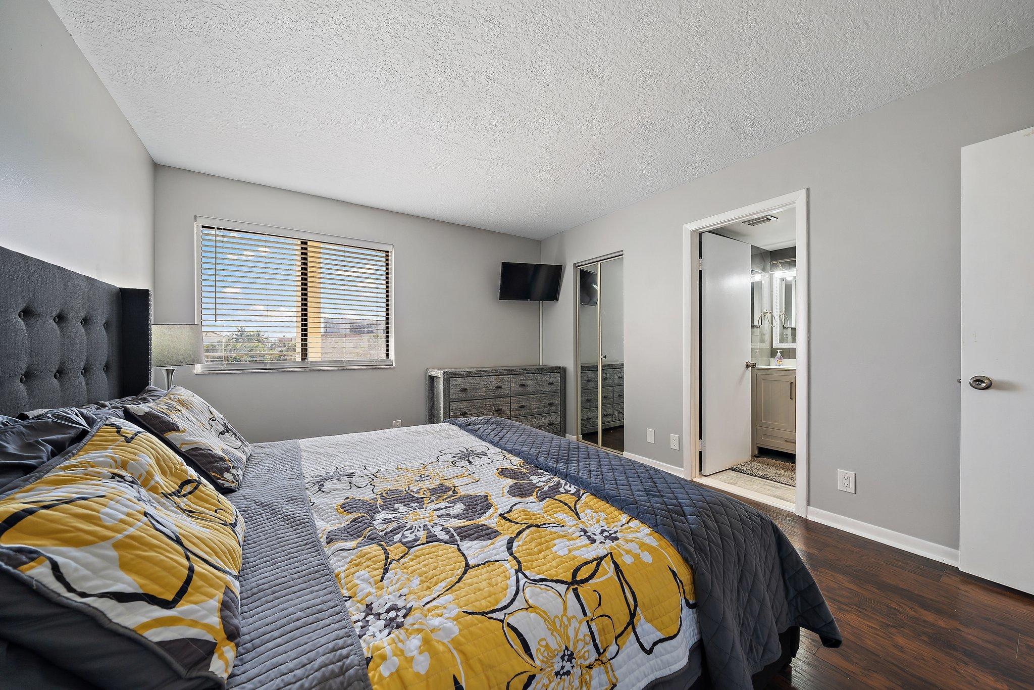 1605 Highway 1, Unit E403 Jupiter, FL 33477 - Photo 21 of 34 029-1605SouthUSHighwayOneE403-Jupiter-FL