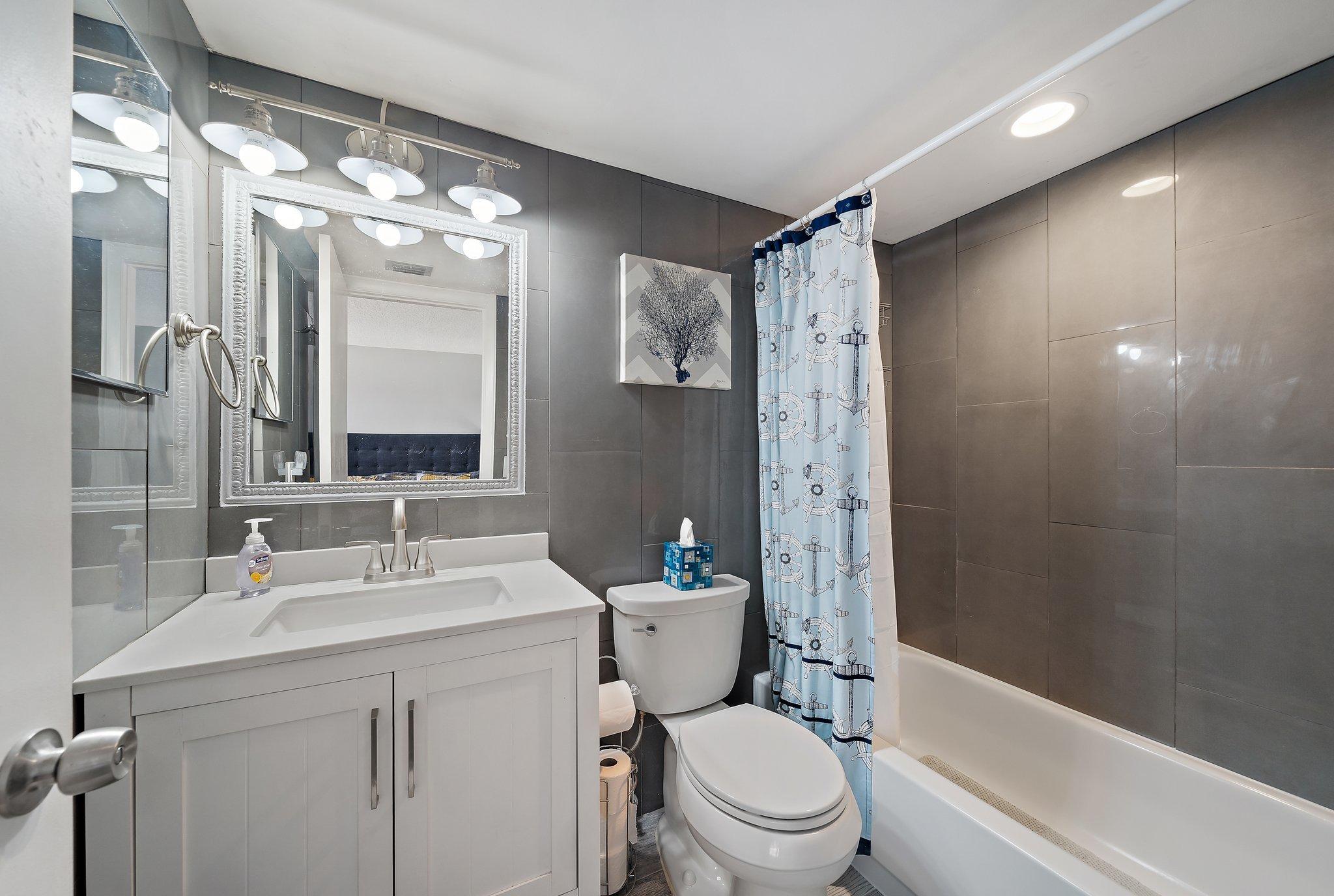1605 Highway 1, Unit E403 Jupiter, FL 33477 - Photo 23 of 34 031-1605SouthUSHighwayOneE403-Jupiter-FL