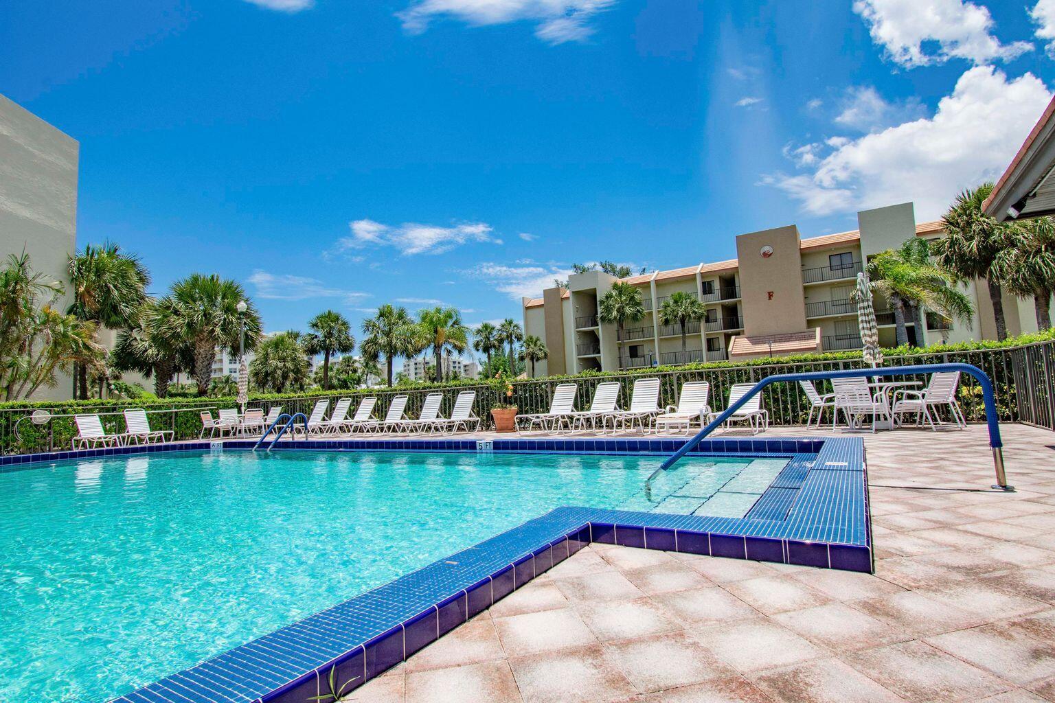 1605 Highway 1, Unit E403 Jupiter, FL 33477 - Photo 33 of 34 20220106153704105307000000-o