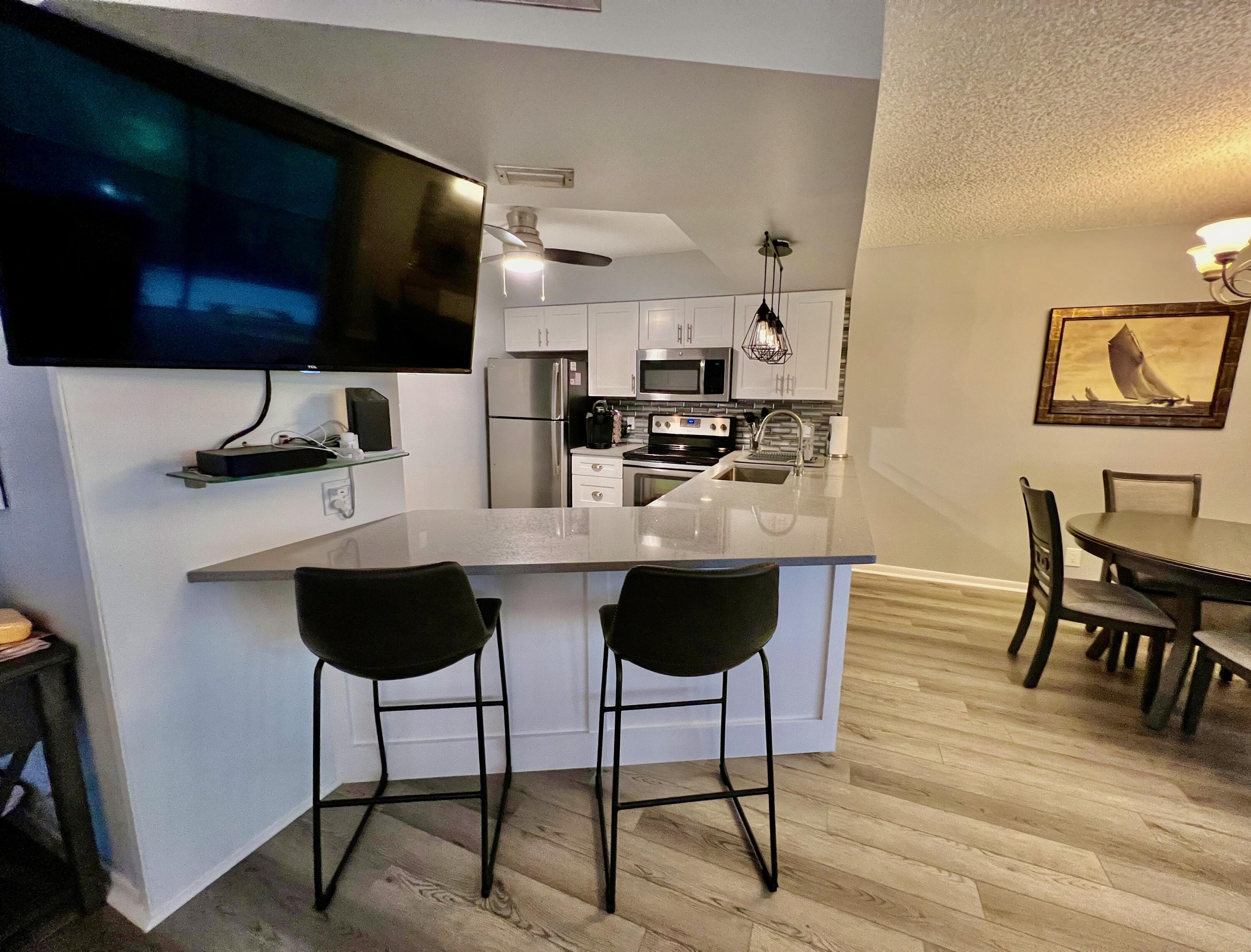 1605 Highway 1, Unit E403 Jupiter, FL 33477 - Photo 9 of 34 IMG_0442