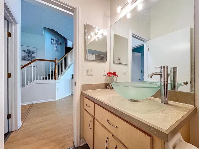 $630,000 | 5123 Shorewood Drive, Dade City, FL 33523