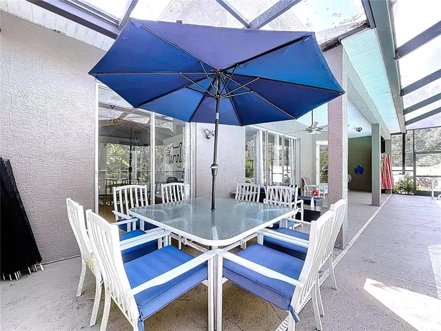 $630,000 | 5123 Shorewood Drive, Dade City, FL 33523